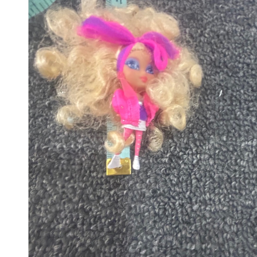 MGA LOL Surprise JK Neon QT Mini Fashion Doll Blonde Curly Hair Pink Jacket 3in